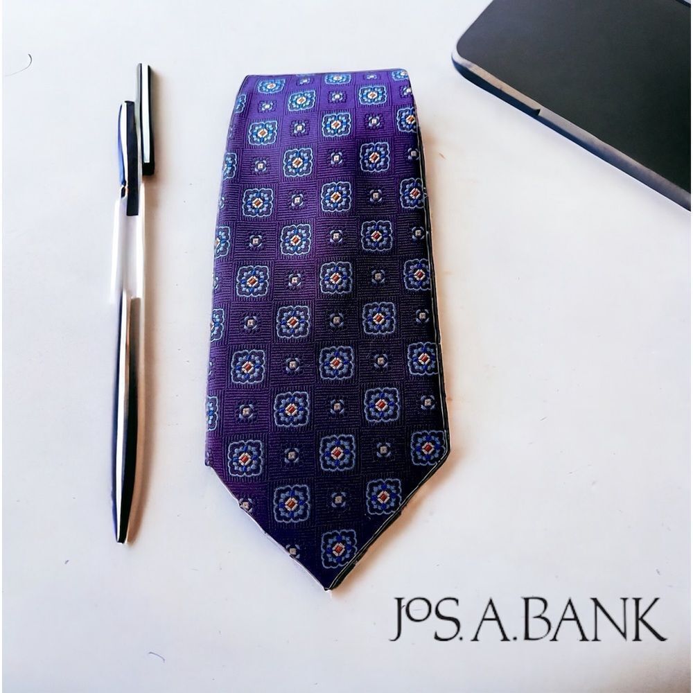 Jos. A. Bank Purple Silk with Blue Tie